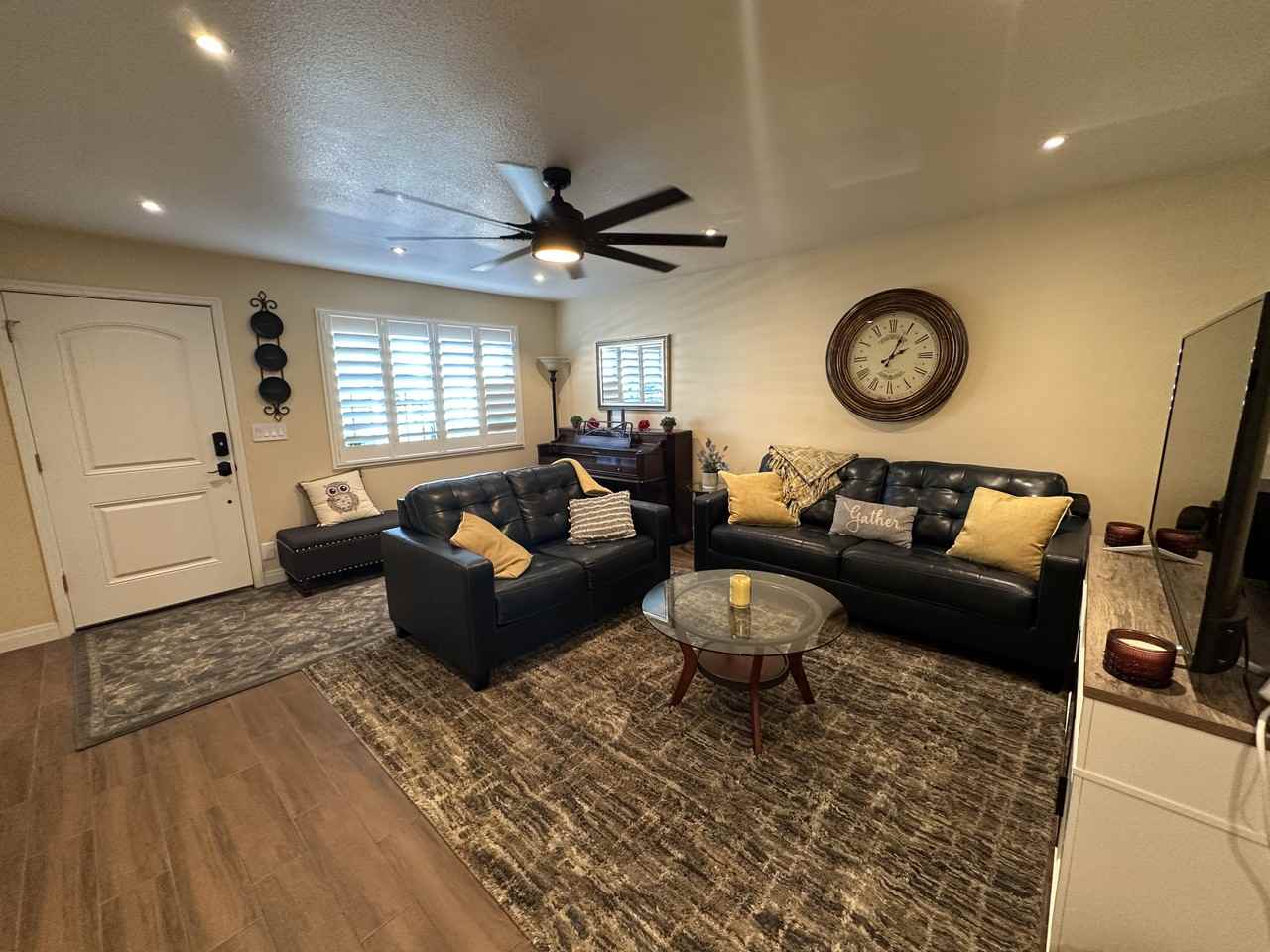 4328 East Capri Avenue #180 - Photo 6 of 22