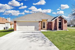 409 Diana Lane - Photo 1 of 1