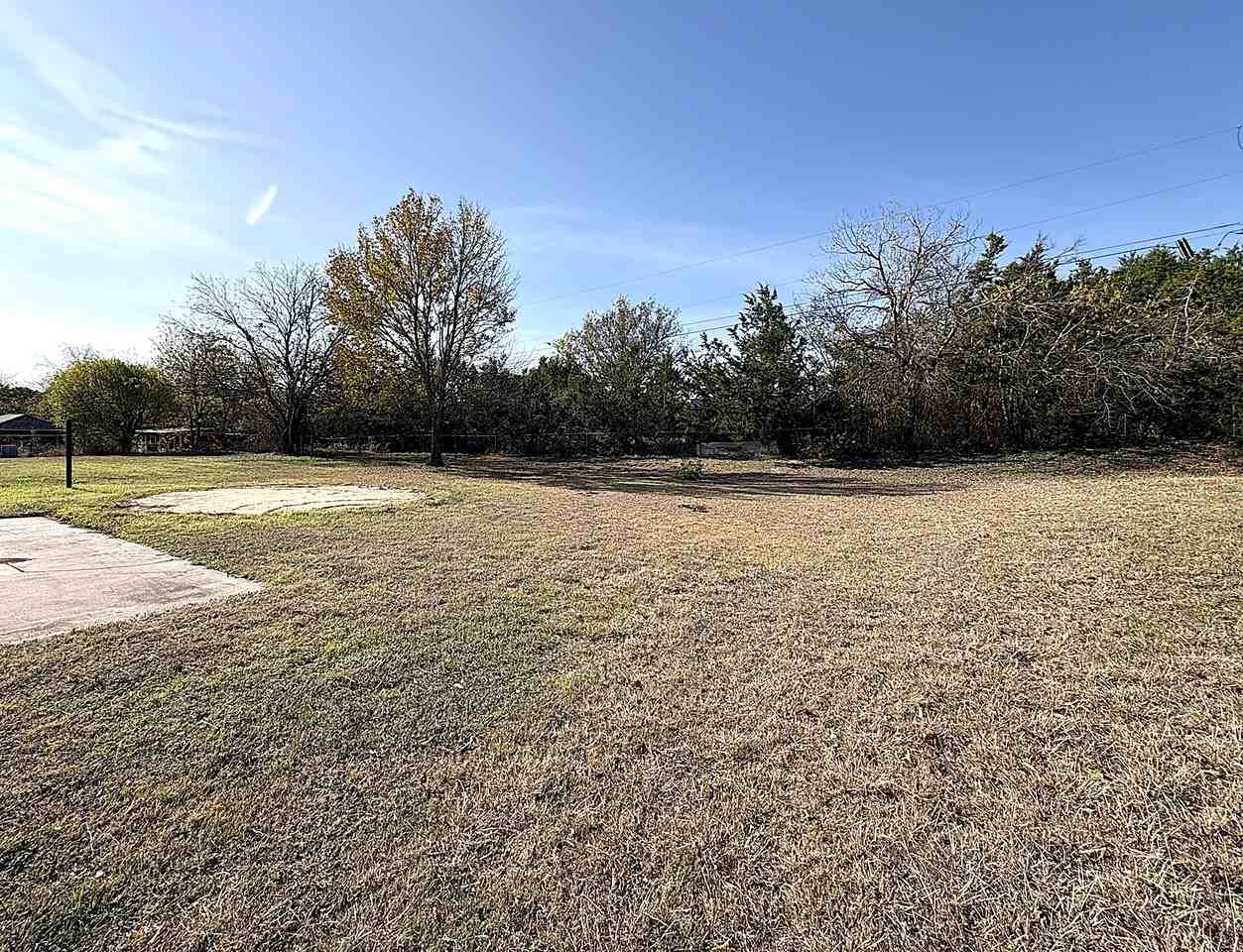 2044 Suja Lane - Photo 4 of 4