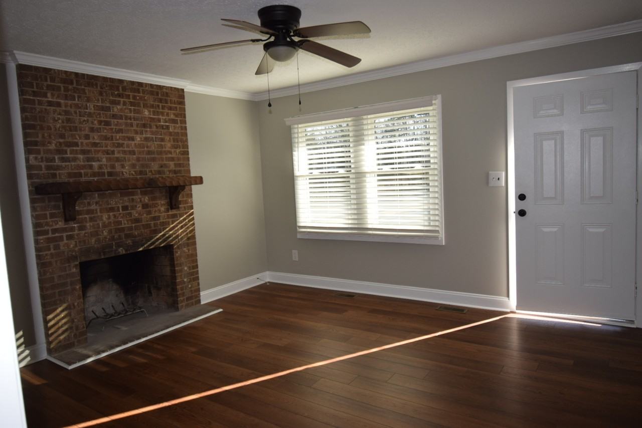 611 Borders Road #4 - Photo 3 of 11