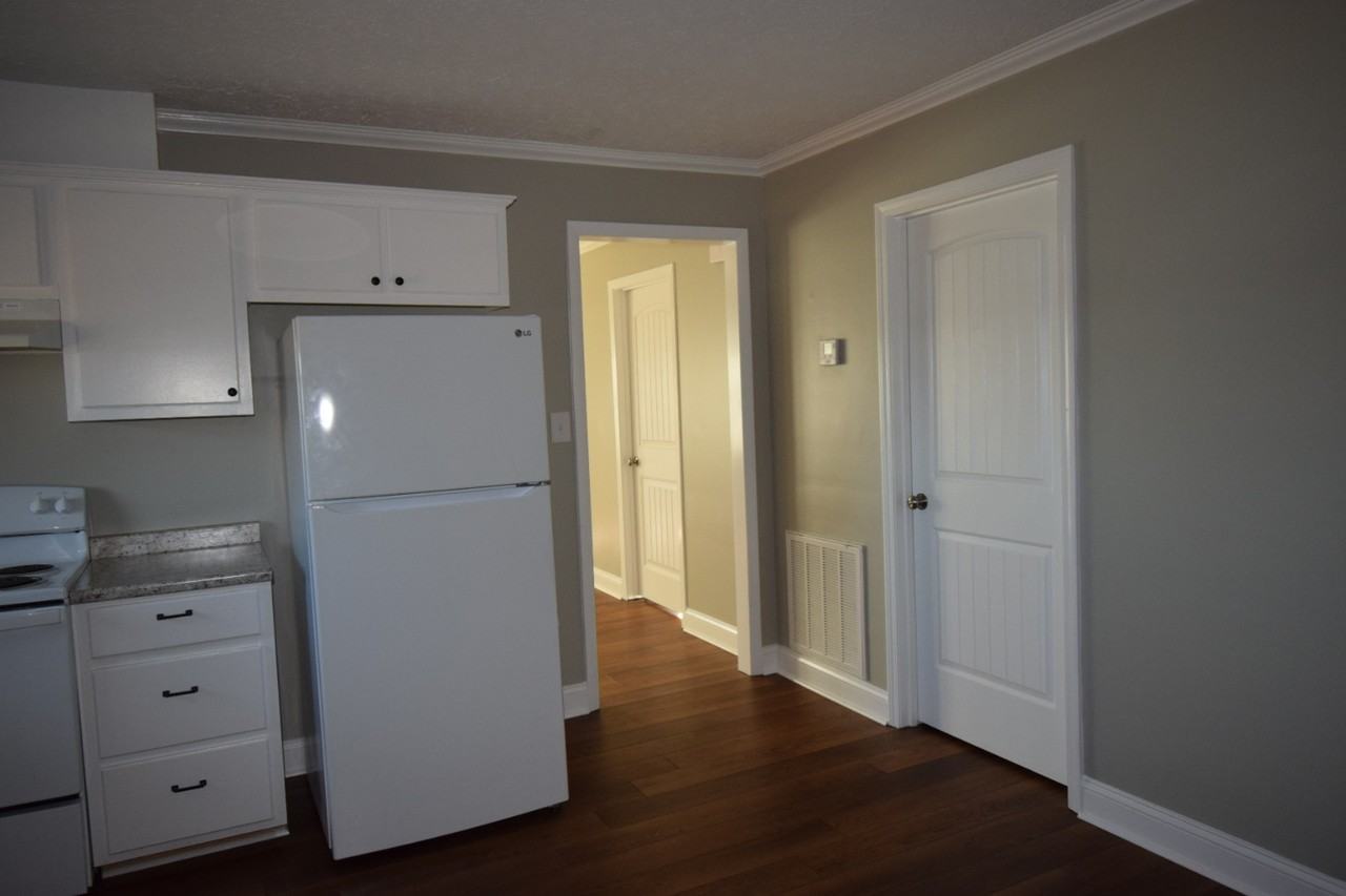 611 Borders Road #4 - Photo 6 of 11