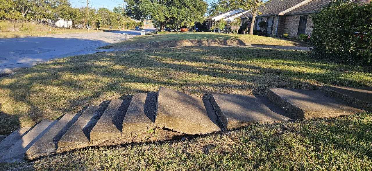 1200 E Franklin St #NA - Photo 3 of 44