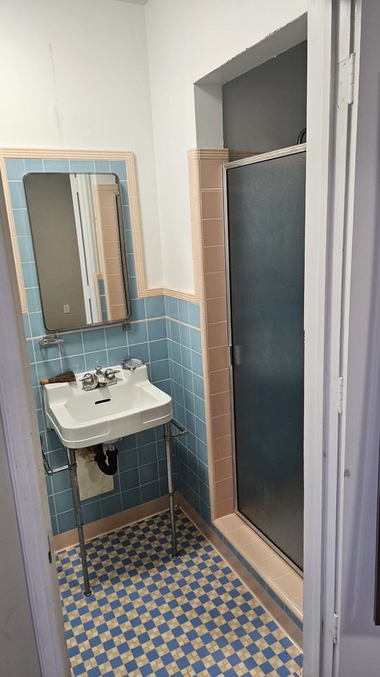 1133 East 28th Street #1 - Photo 3 of 3