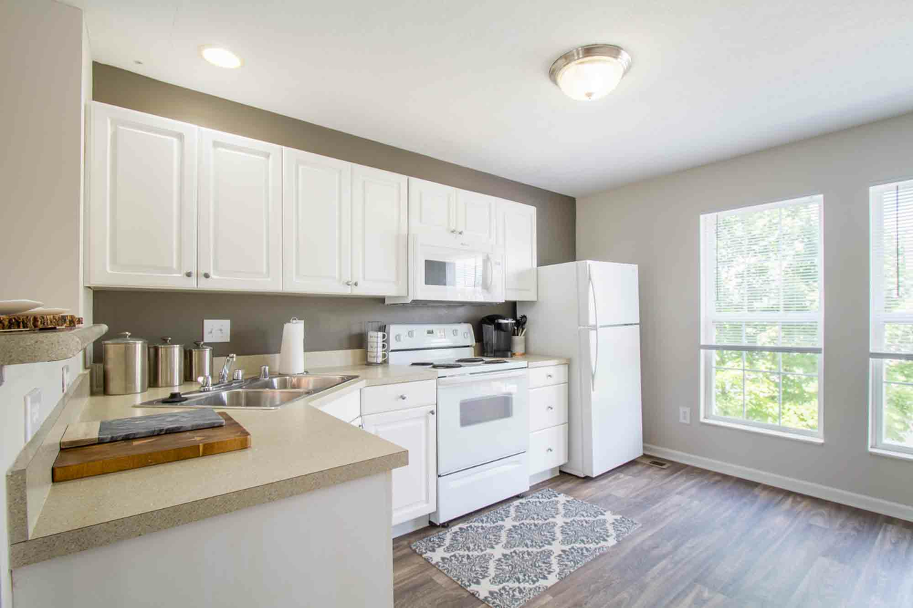 Hamburg Farms - Photo 4 of 29