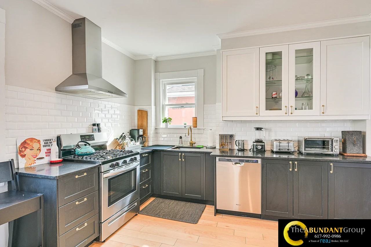 44 Cottage Street #SF - Photo 6 of 43