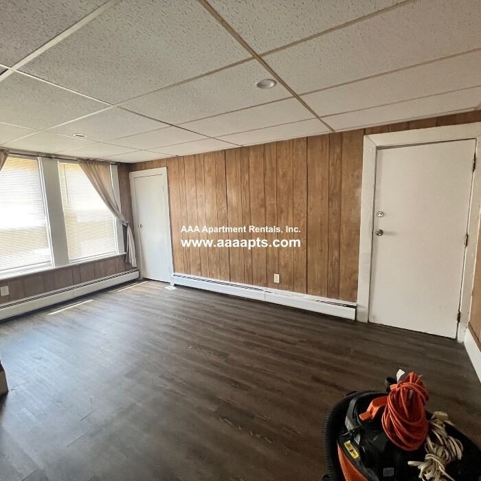 Kimball Avenue #2 - Photo 4 of 17