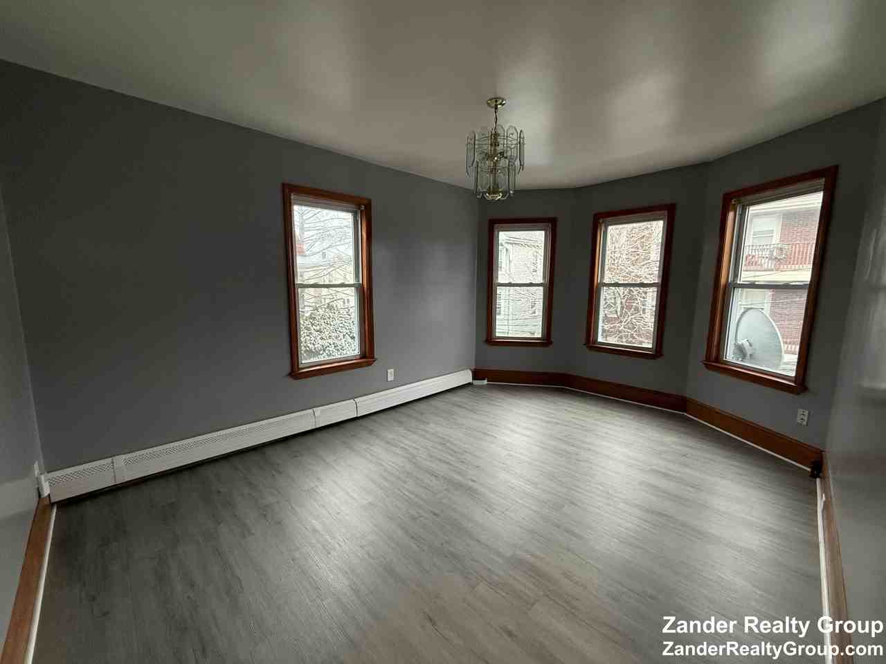 2A Marshfield St #2 - Photo 7 of 15