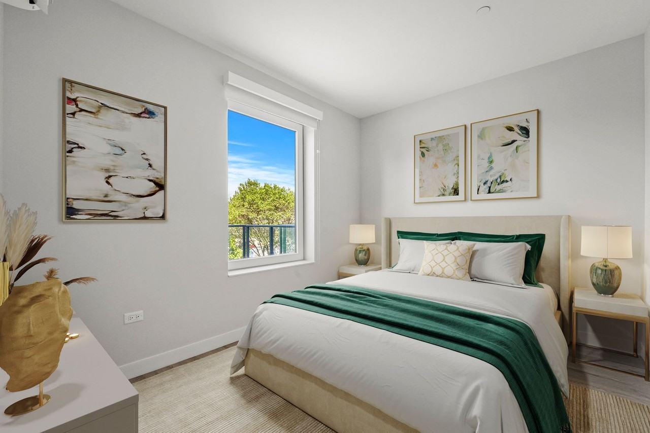 641 N Ogden Ave #803