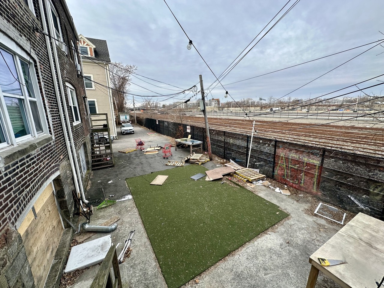 22 Wadsworth St - Photo 4 of 16