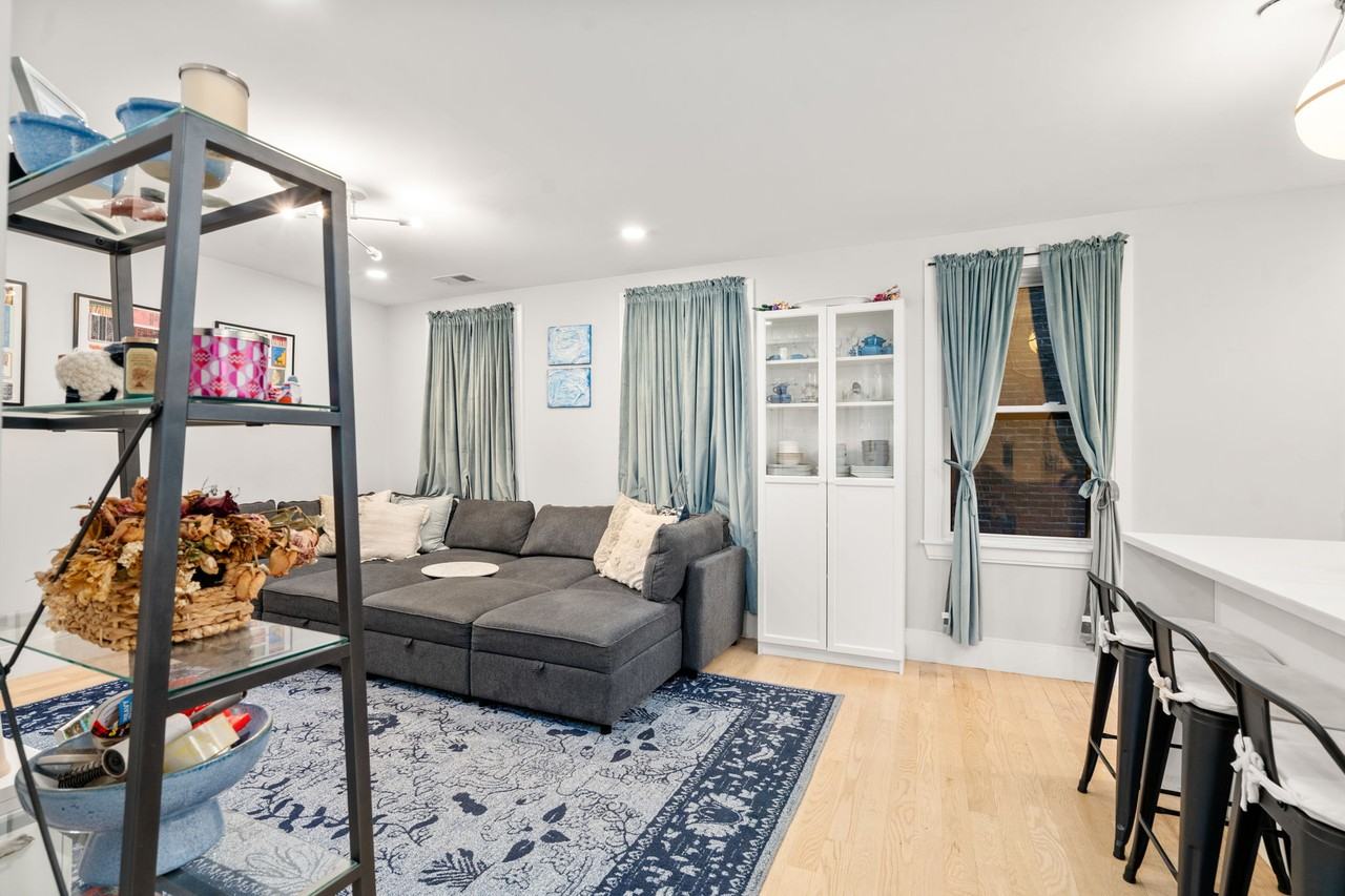 10 Lamson Court #2 - Photo 2 of 12