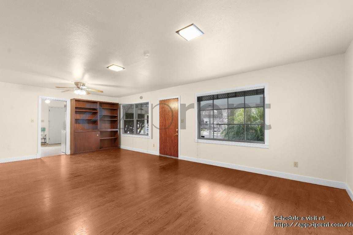1609 Virginia Avenue - Photo 4 of 13