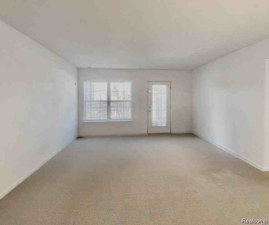 2664 South Knightsbridge Court #NA - Photo 2 of 19