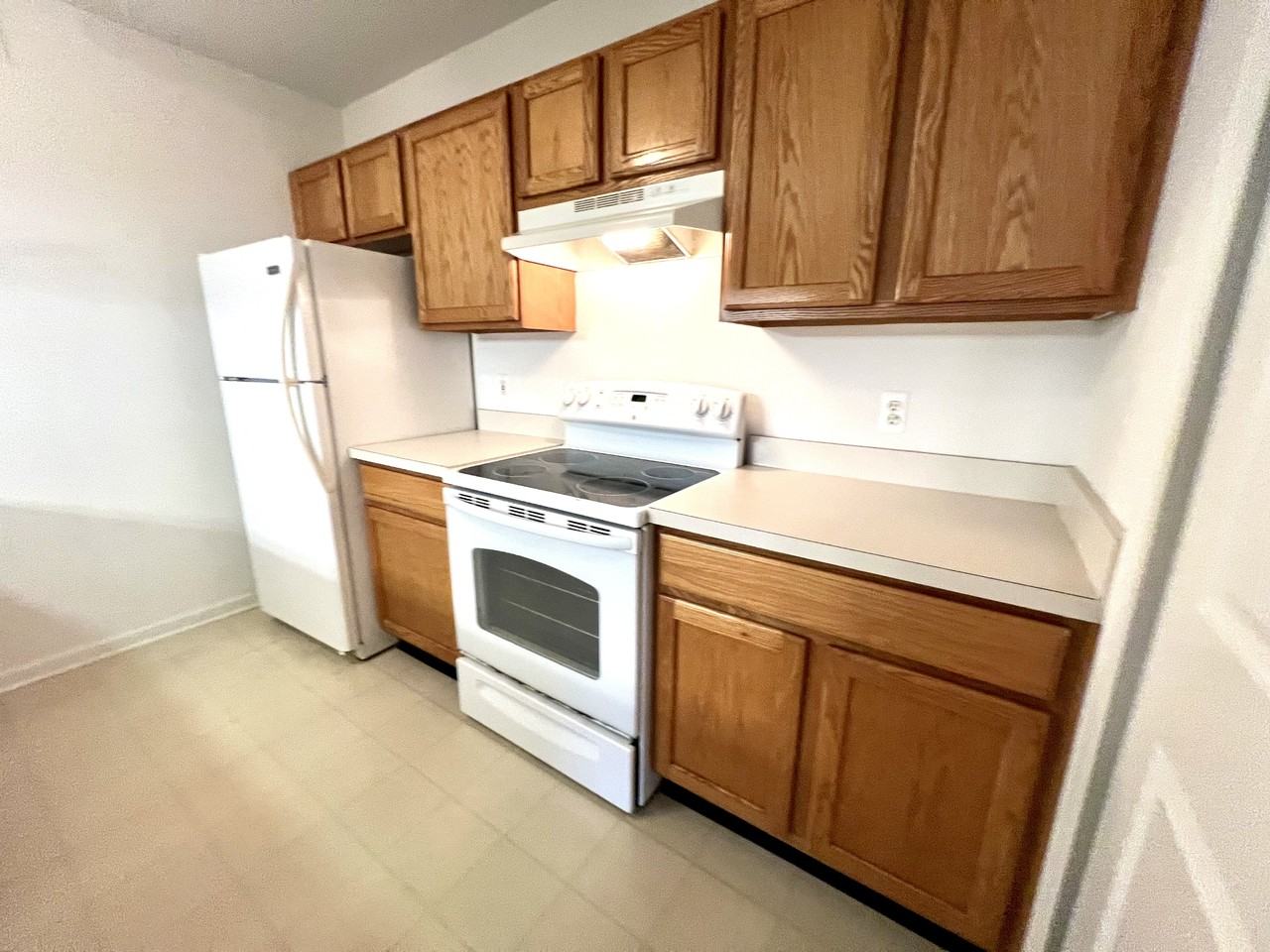 2664 South Knightsbridge Court #NA - Photo 5 of 19