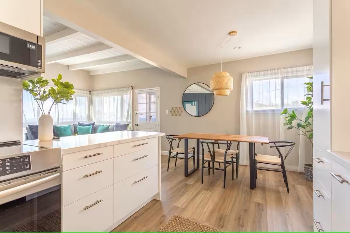 326 Rosecrans Avenue #326 - Photo 6 of 27