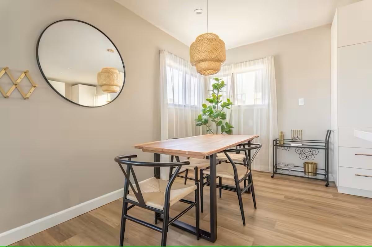 326 Rosecrans Avenue #326 - Photo 7 of 27