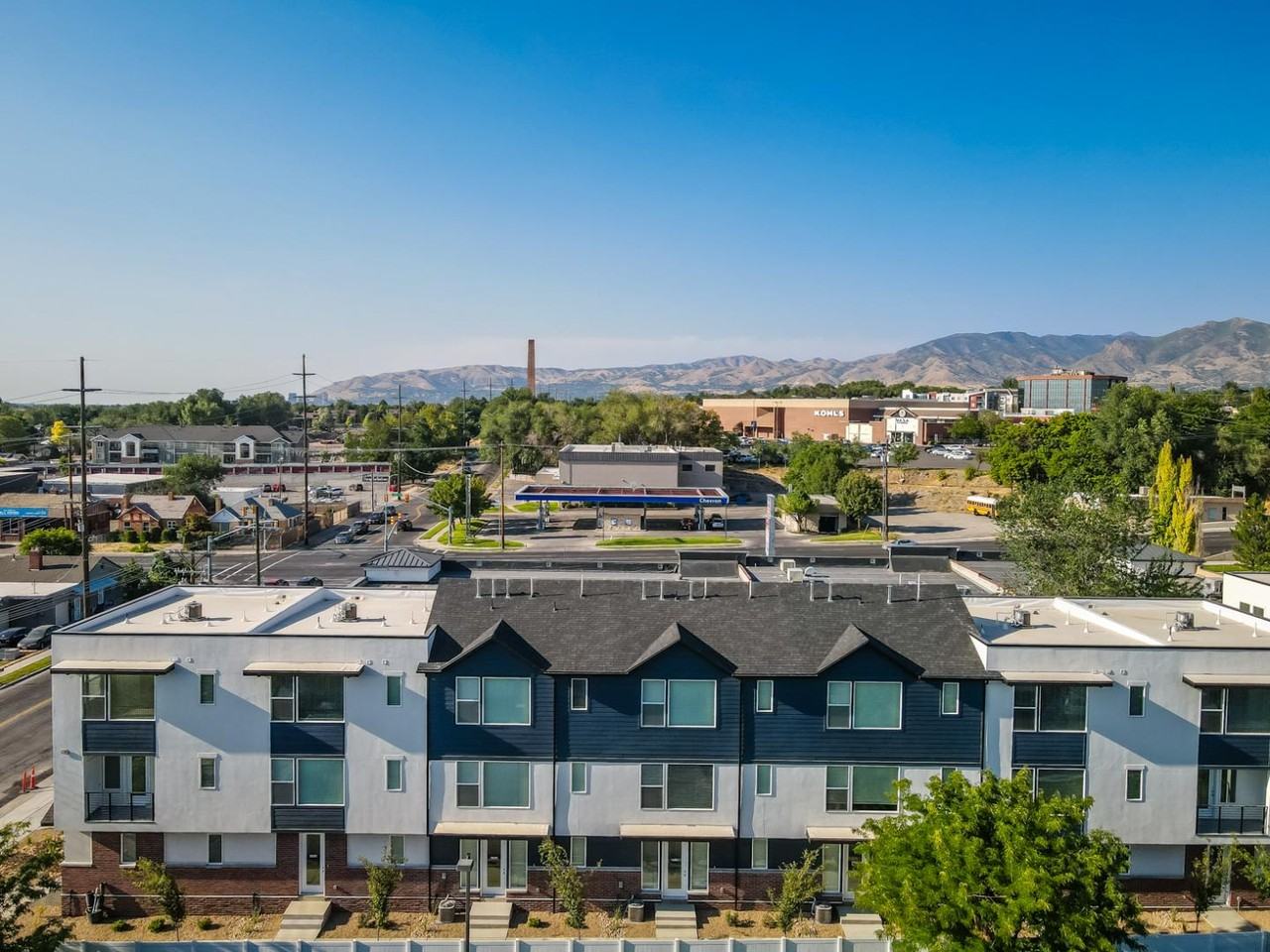 3345 South 1100 East - Photo 2 of 11