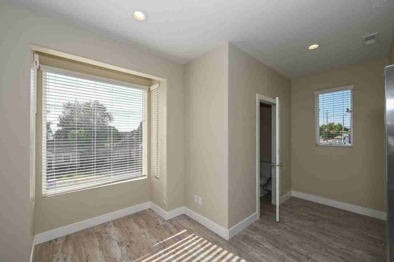 3345 South 1100 East - Photo 7 of 11