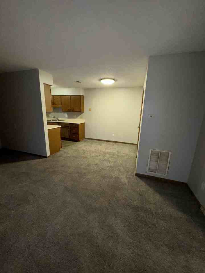 2875 South Taylor Avenue #3 - Photo 7 of 9