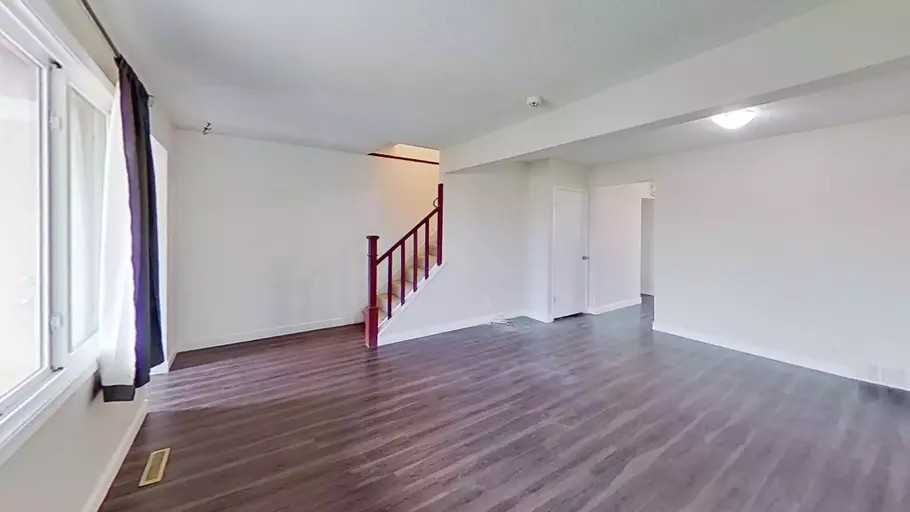 113 Hardisty Ave #20 - Photo 3 of 9