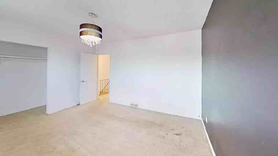 113 Hardisty Ave #20 - Photo 5 of 9