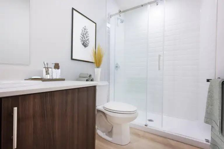 1021 West 5th Street - Photo 3 of 6