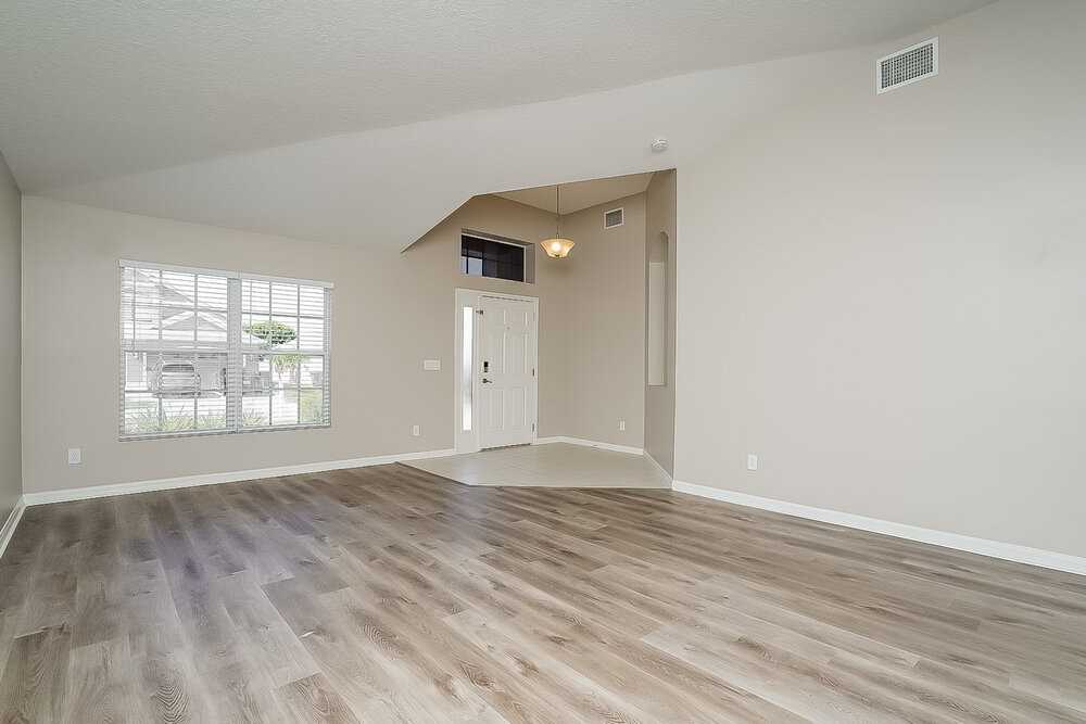 3128 Prairie Iris Dr - Photo 3 of 16