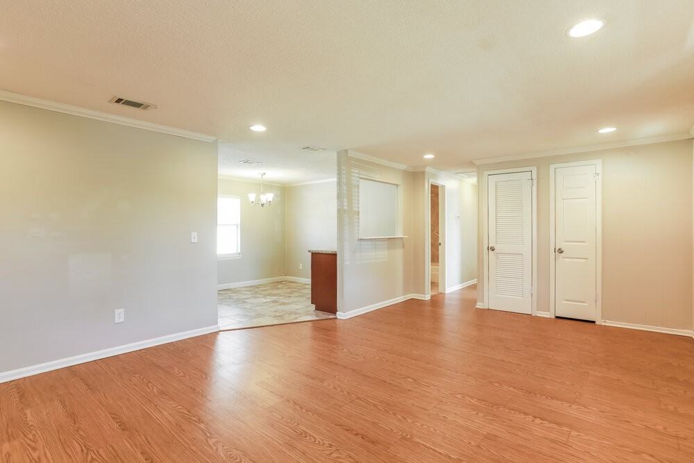 7527 Springer Place - Photo 5 of 16