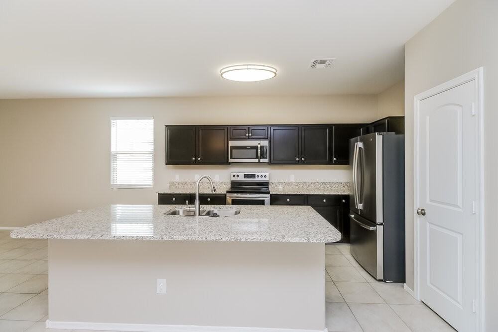 4976 East Smoky Quartz Road - Photo 7 of 16