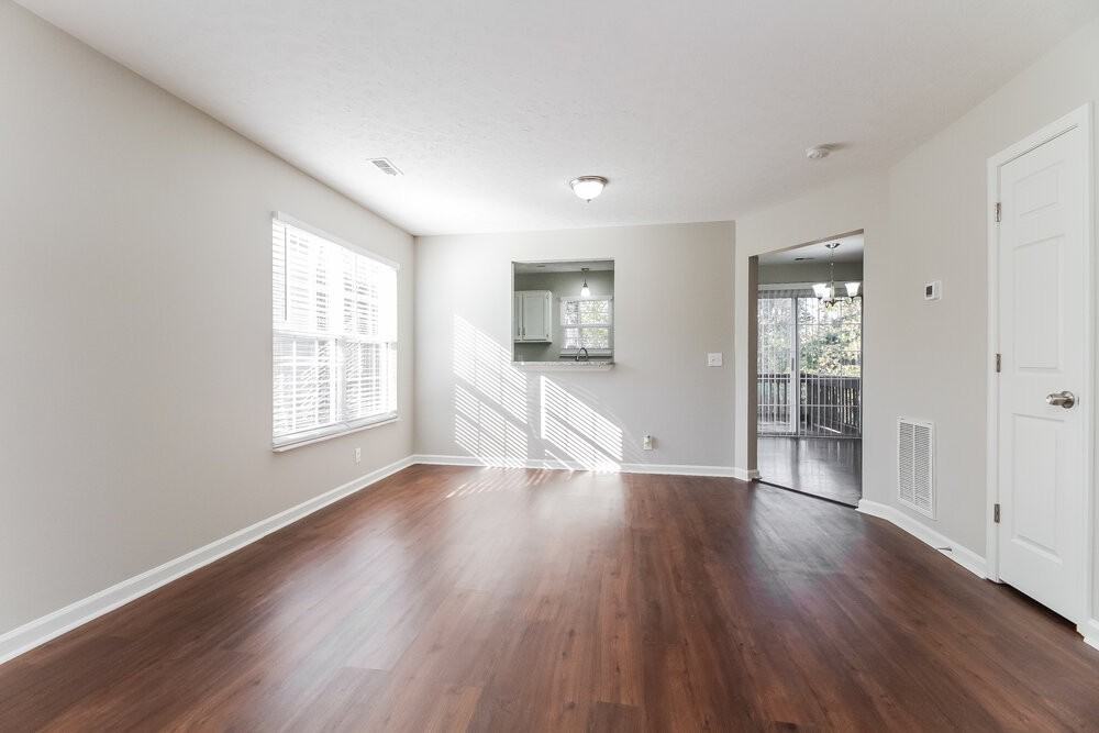 720 Ansley Court - Photo 4 of 17