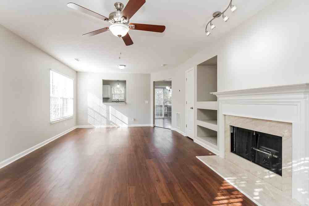 720 Ansley Court - Photo 5 of 17