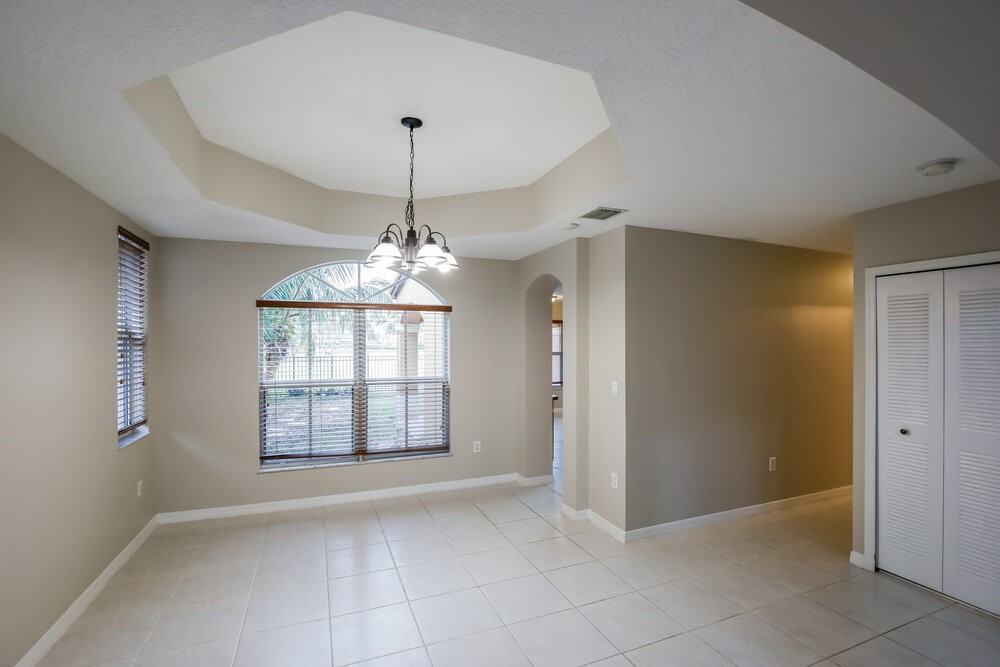 2762 Sw 152nd Ct - Photo 6 of 17