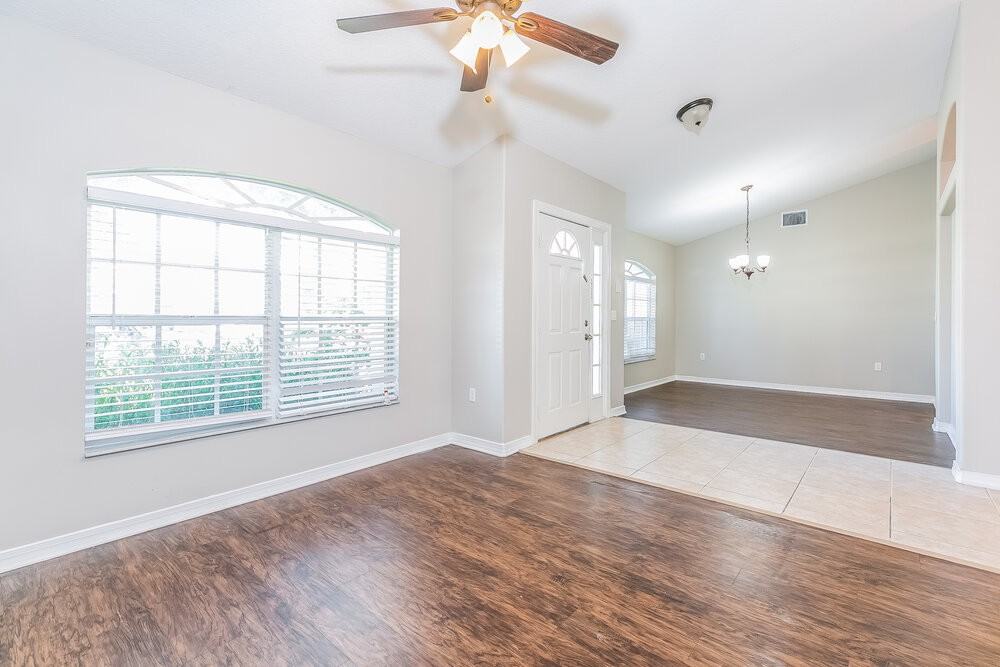 4209 Prairie Iris Court - Photo 4 of 16