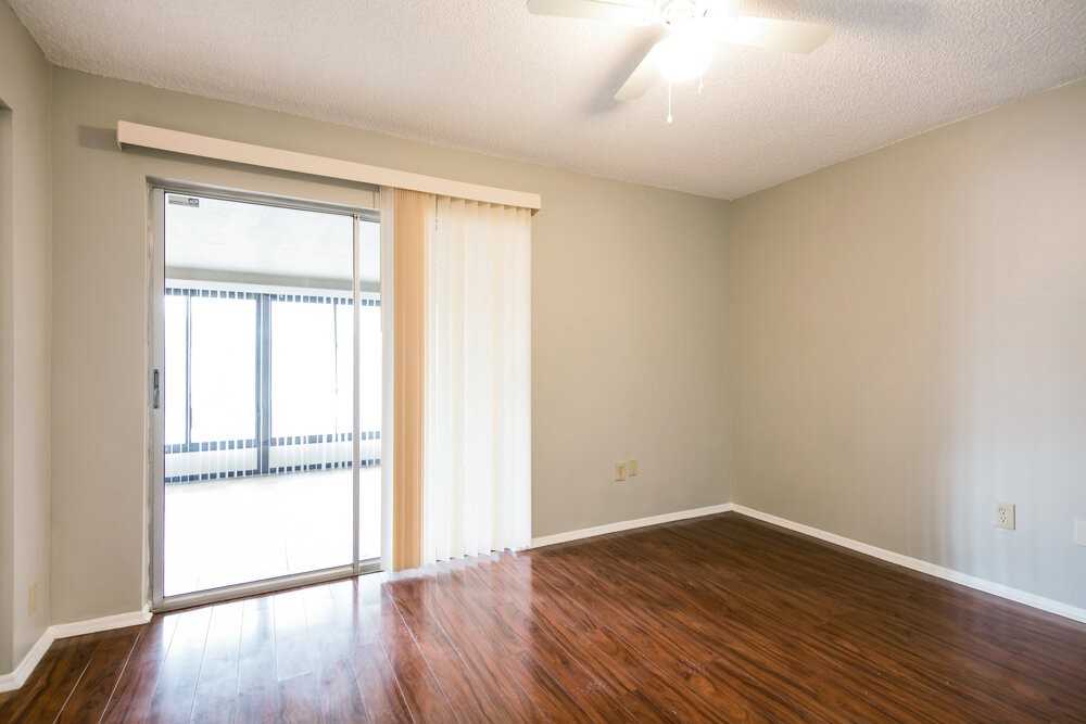 1314 Se 16th St - Photo 6 of 14