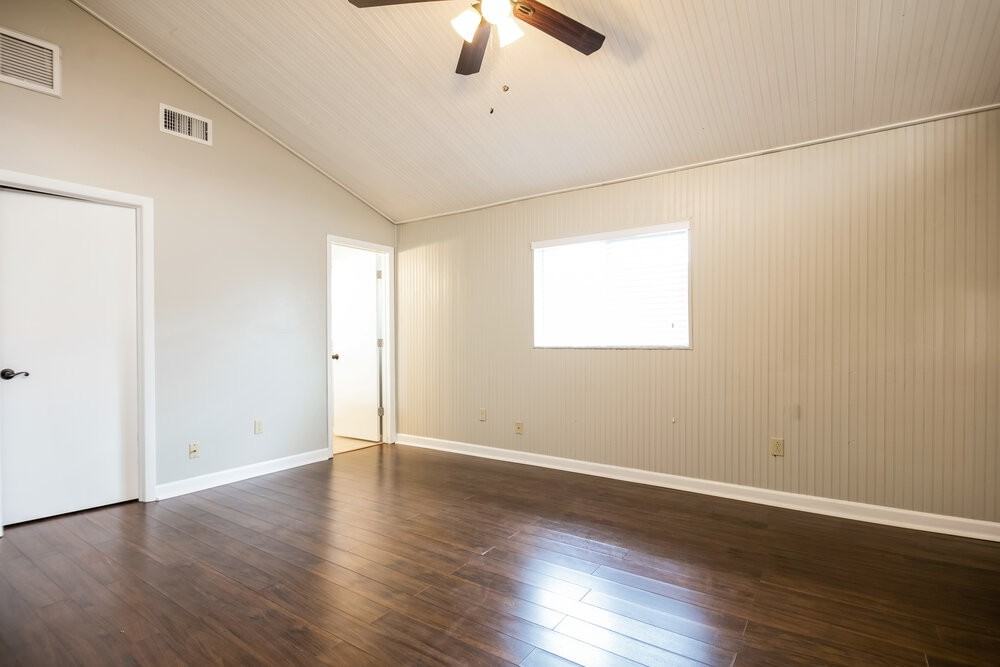 1314 Se 16th St - Photo 7 of 14