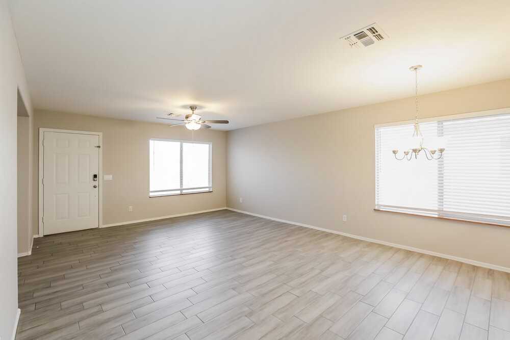 9243 East Carmel Avenue - Photo 3 of 16