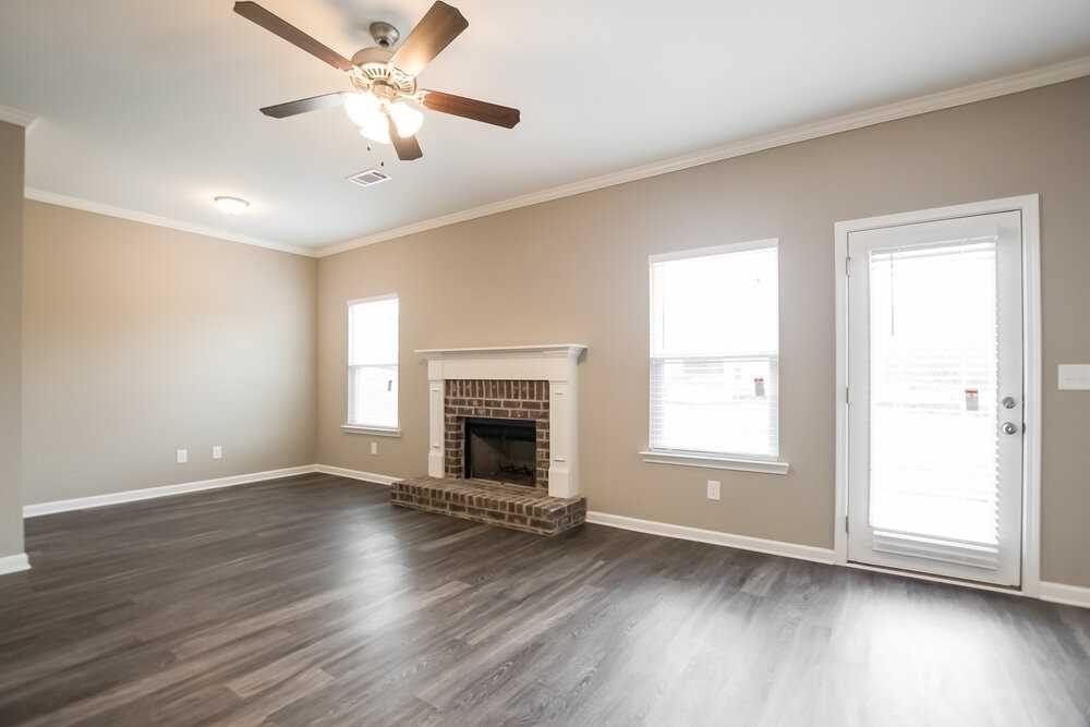 619 Fieldcrest Drive - Photo 2 of 14