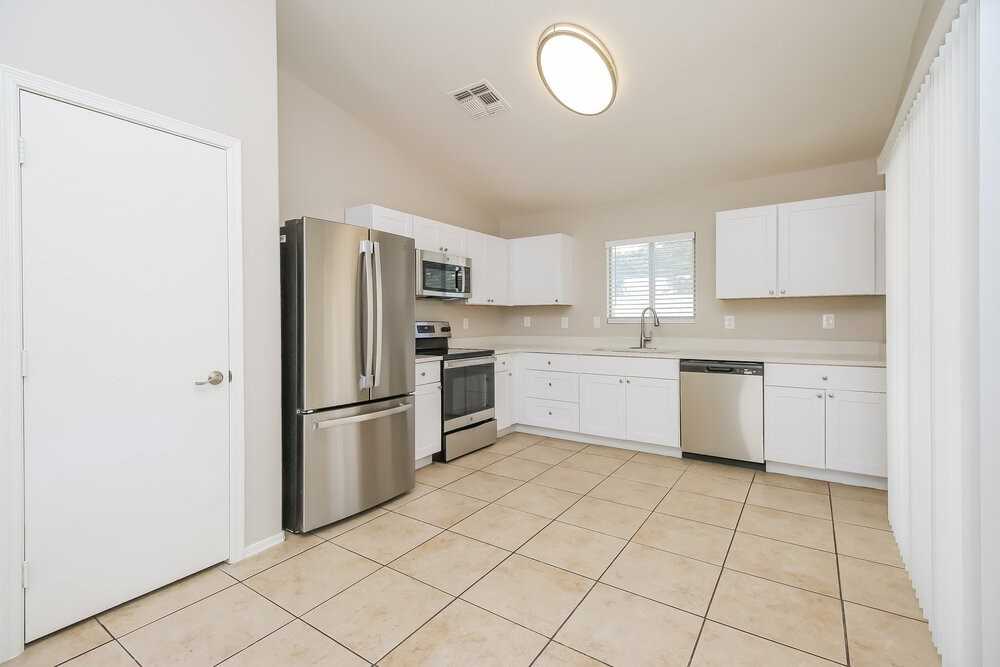 1866 West 20th Avenue - Photo 7 of 16