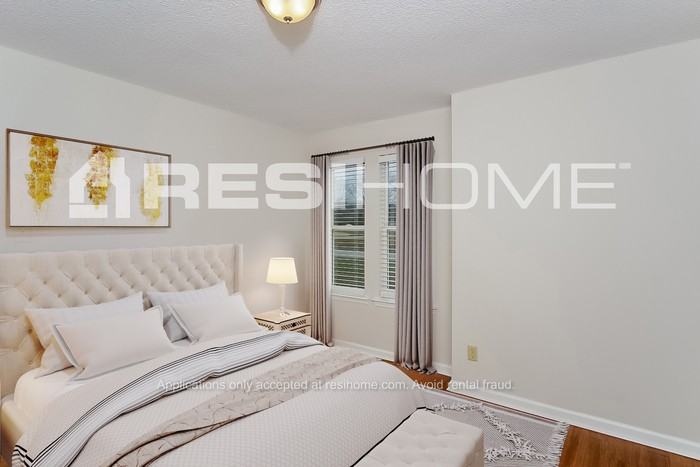 126 Amberwood Drive - Photo 7 of 16