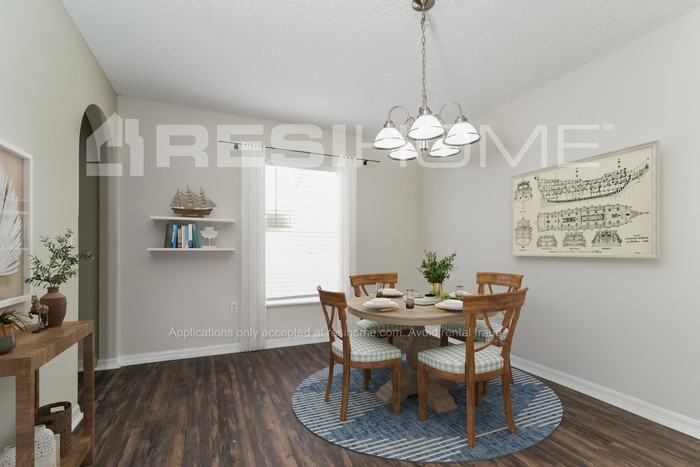 1117 Benan Court - Photo 4 of 18