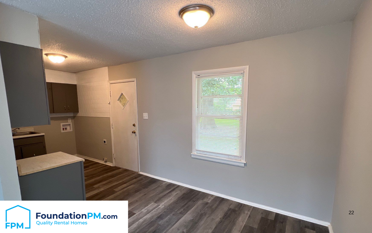 389 West Mitchell Road #1 - Photo 4 of 9