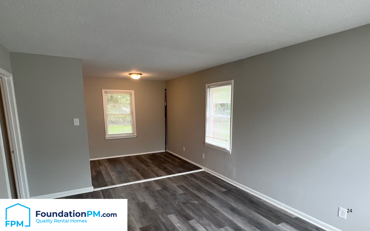 389 West Mitchell Road #1 - Photo 6 of 9