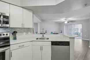 1801–1827 SW 102nd Ave - Photo 1 of 1