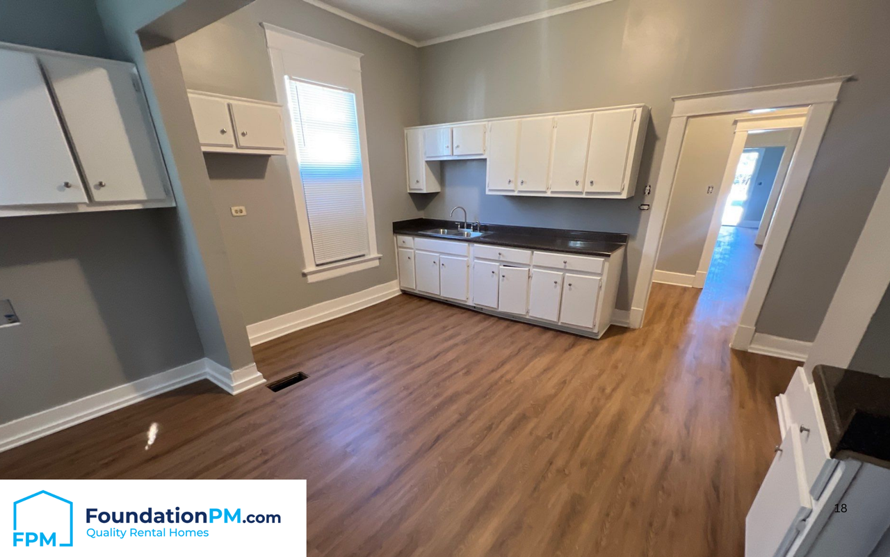 1229 Neptune St #1 - Photo 3 of 15