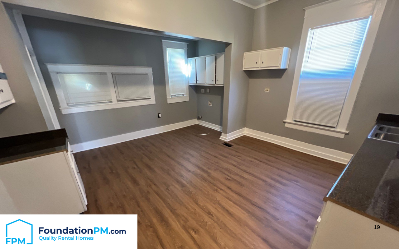 1229 Neptune St #1 - Photo 4 of 15