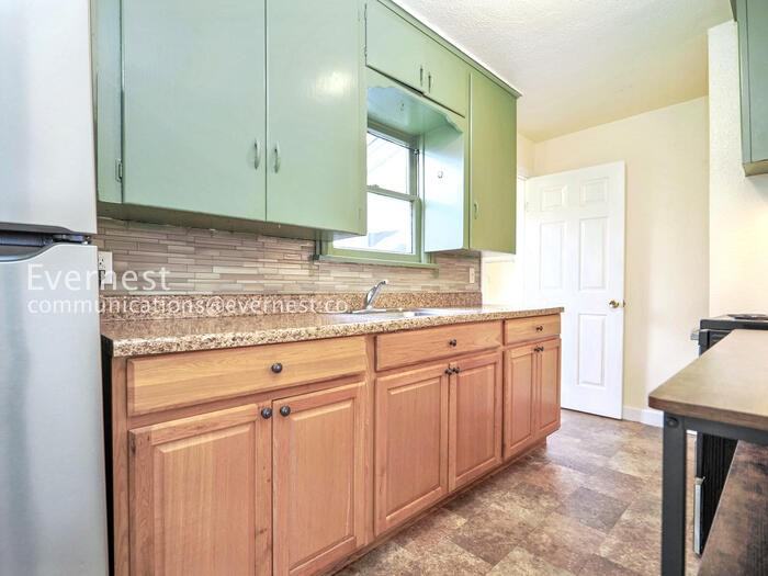 509 3rd St Sw - Photo 5 of 31