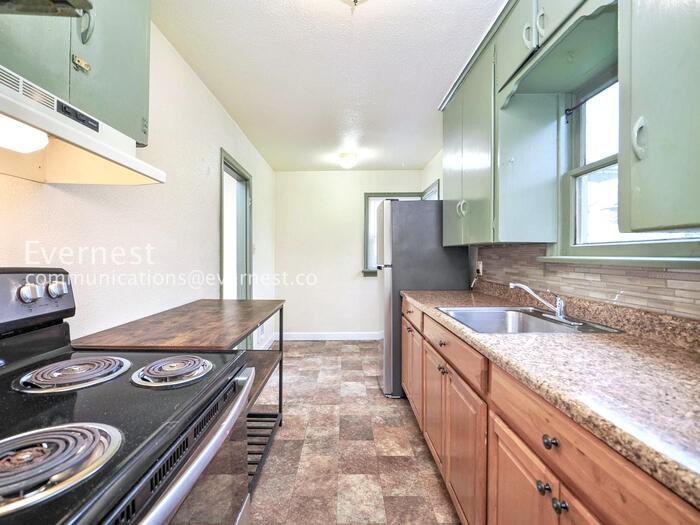 509 3rd St Sw - Photo 7 of 31