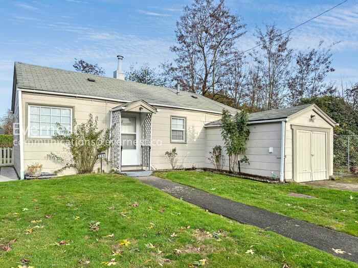 509 3rd St Sw - Photo 2 of 31