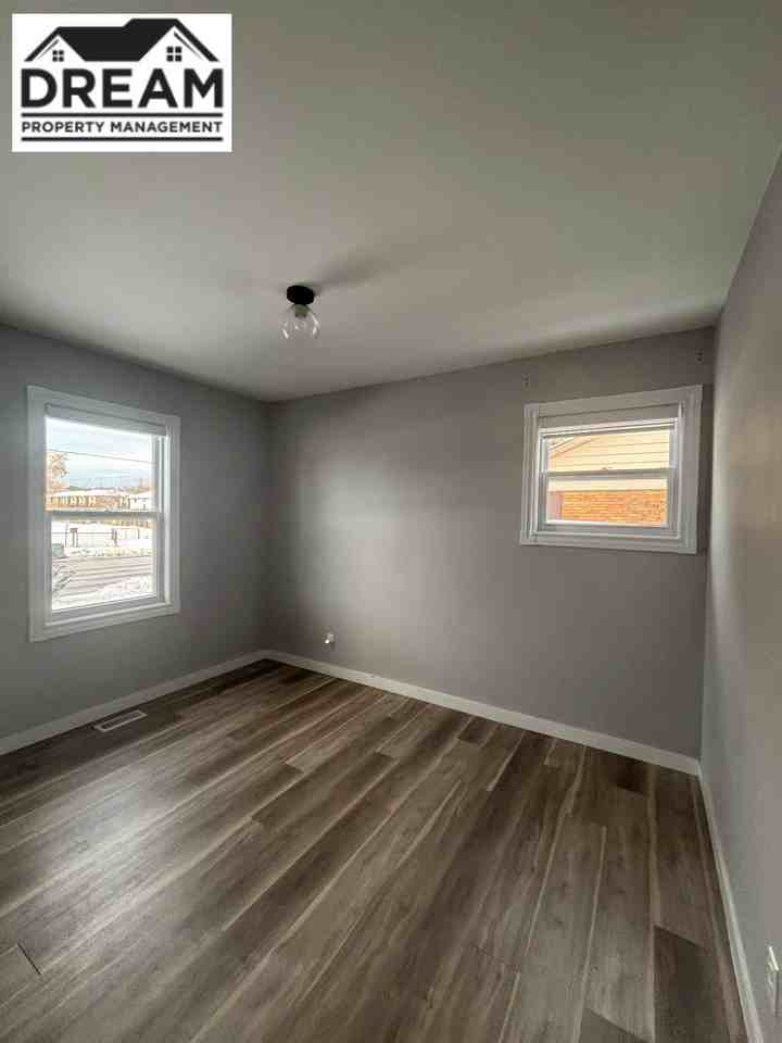 1241 Exmouth Street #1 - Photo 6 of 27