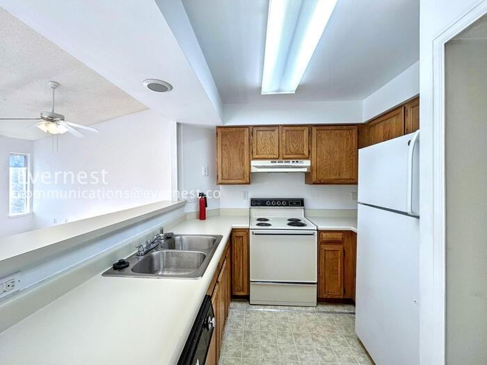 3700 Iguana Dr - Photo 6 of 20