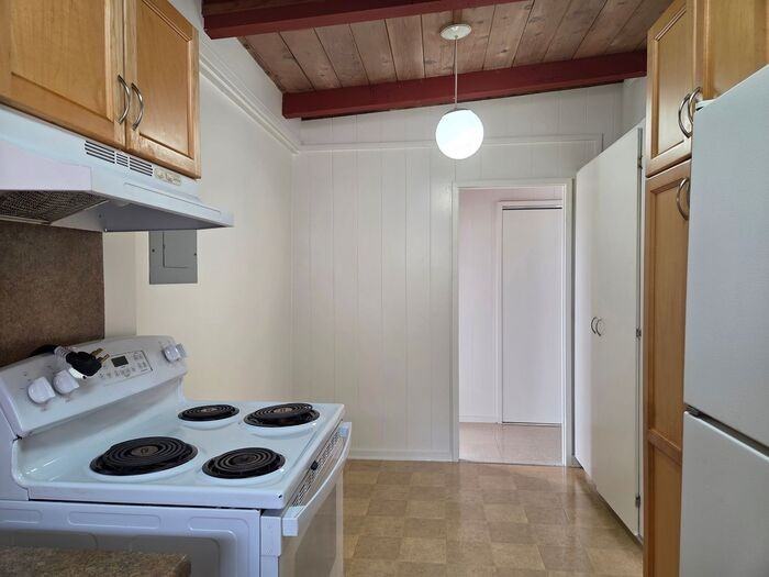 1604 Hoolana St - Photo 3 of 13